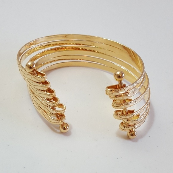 🆕 Gold Multi Band Cuff Bracelet - Picture 3 of 3